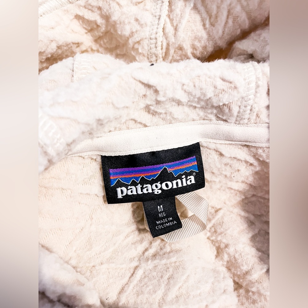 Patagonia Cream Quilted Sherpa Hoodie - Picture 7 of 11